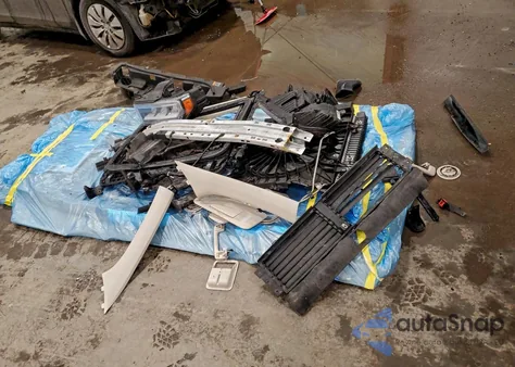 2020 GMC Acadia Denali z USA, uszkodzony, nr VIN 1GKKNXLS9LZ197092